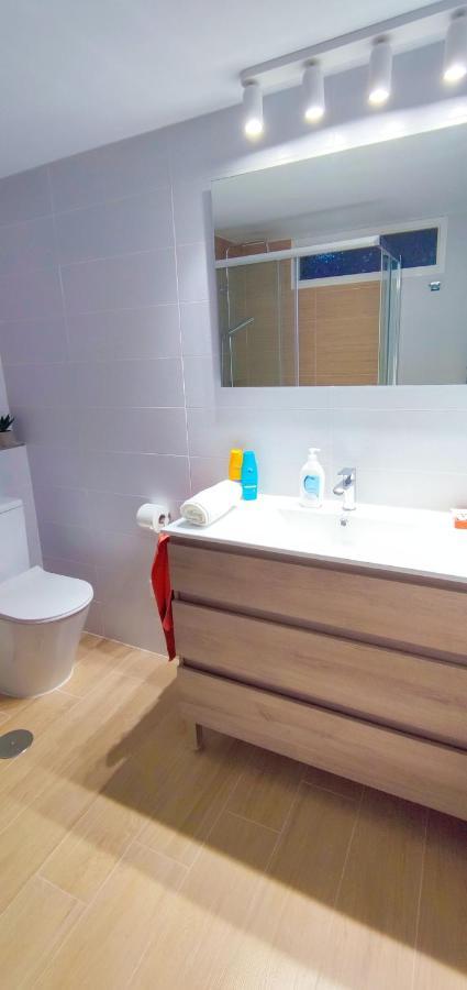 Happy Puerto Marina Apartment Benalmadena Bagian luar foto