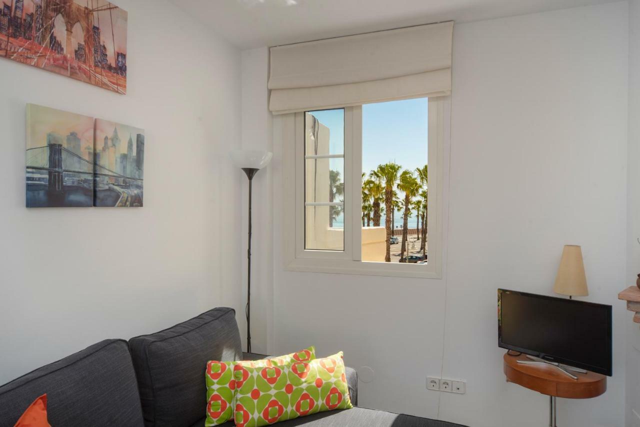Happy Puerto Marina Apartment Benalmadena Bagian luar foto