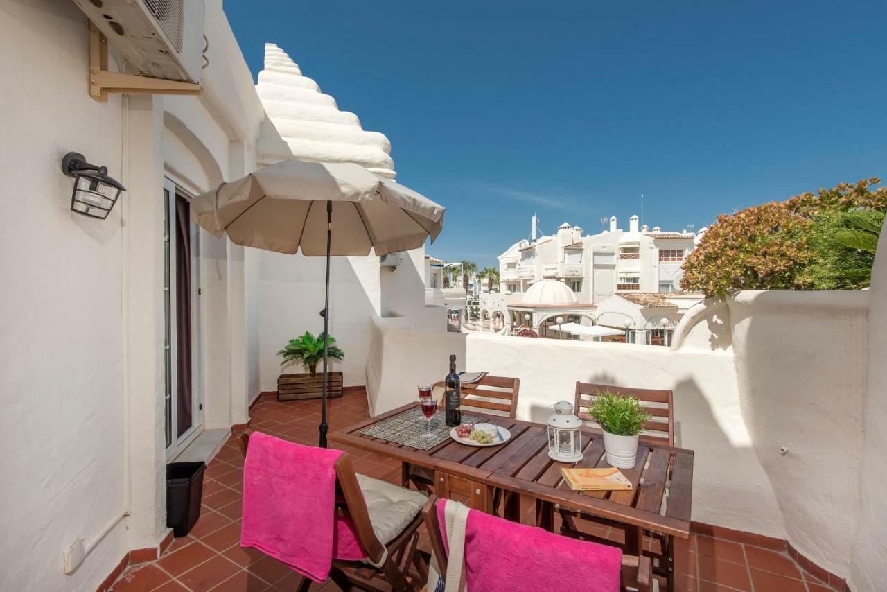 Happy Puerto Marina Apartment Benalmadena Bagian luar foto