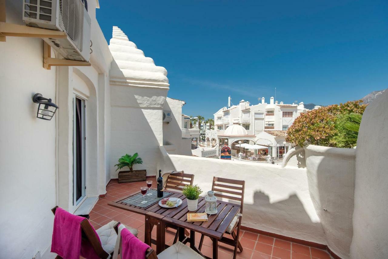 Happy Puerto Marina Apartment Benalmadena Bagian luar foto